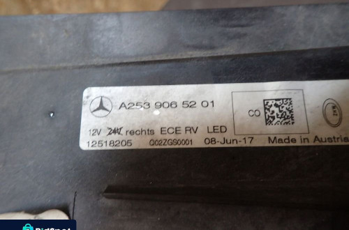 LAMPA PRZÓD PRAWA MERCEDES GLC W253 FULL LED LHP