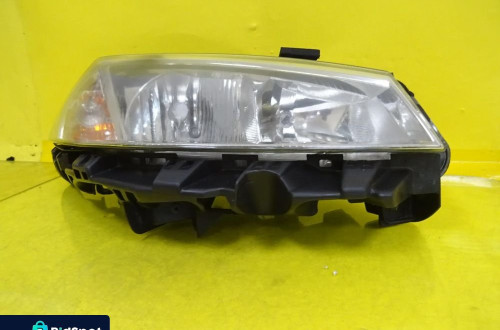REFLEKTOR LAMPA PRAWA RENAULT MEGANE II 02-06 89307000 / 8200073221J NR254