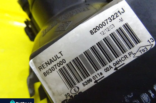 REFLEKTOR LAMPA PRAWA RENAULT MEGANE II 02-06 89307000 / 8200073221J NR254