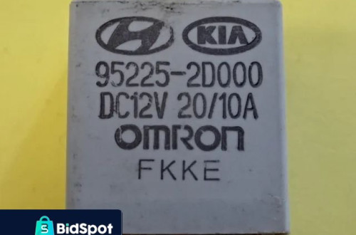 PRZEKAŹNIK HYUNDAI TERRACAN / KIA CEED 95225-2D000 NR913
