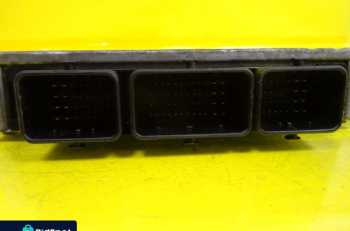 KOMPUTER STEROWNIK SILNIKA RENAULT GRAND ESPACE IV 8200323228 / 21584309-5 NR656