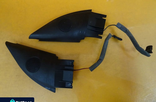 GŁOŚNIK ZAŚLEPKA GŁOŚNIKI VW PASSAT B5 3B0035411F NR305 KPL