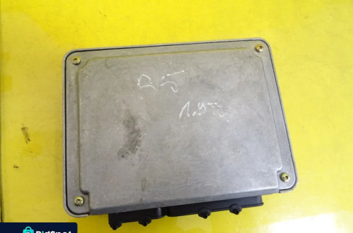 KOMPUTER STEROWNIK SILNIKA VW PASSAT B5 038906018GA / 0281010170 NR686