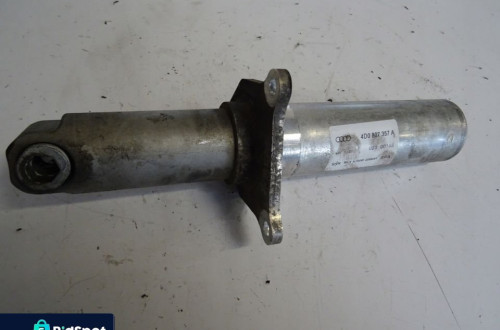 ODBÓJ STREFA ZGNIOTU AUDI A8 D2 4D0807357A