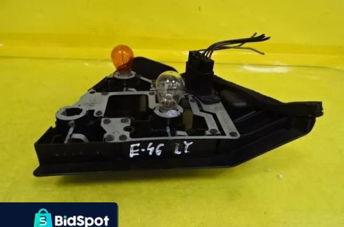 WKŁAD WKŁADKA LAMPY LEWY TYŁ BMW E46 NR59