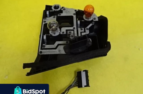 WKŁAD WKŁADKA LAMPY LEWY TYŁ BMW E46 NR59