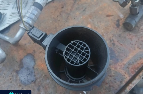 bmw 1 e82 e87 e90 e91 2.0d przeplywomierz 8509724 0281006146