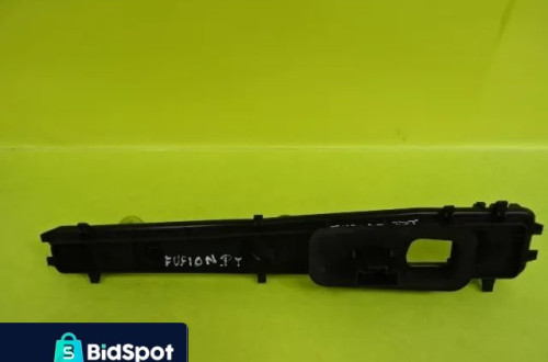 WKŁAD WKŁADKA LAMPY PRAWY TYŁ FORD FUSION NR57