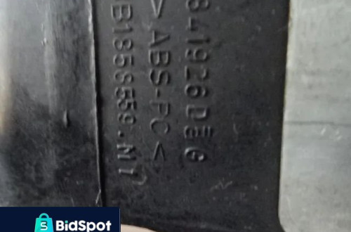OSŁONA KIEROWNICY VW PASSAT B5 LIFT KOMBI NR36