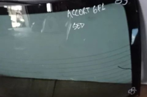 SZYBA TYŁ TYLNA HONDA ACCORD VI LIFT NR85