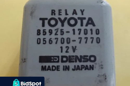 PRZEKAŹNIK TOYOTA COROLLA 85925-17010 / 056700-7770 NR863