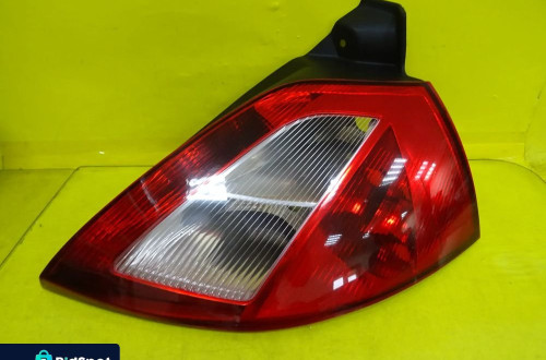 LAMPA PRAWY TYŁ RENAULT MEGANE II HATCHBACK 02-06 NR62