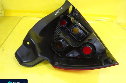 LAMPA PRAWY TYŁ RENAULT MEGANE II HATCHBACK 02-06 NR62