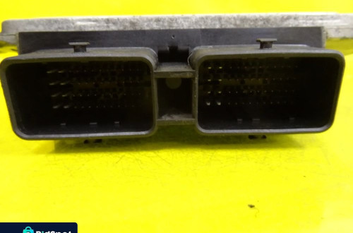 KOMPUTER STEROWNIK SILNIKA RENAULT CLIO II IAW5NR2.C6 / 8200181482 NR663