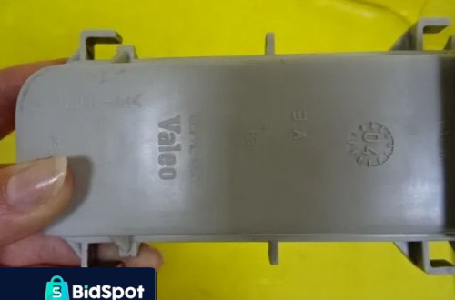 WKŁAD WKŁADKA LAMPY PRAWY TYŁ RENAULT CLIO II NR54