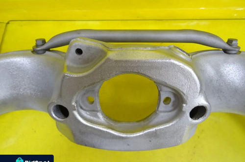 ŁAPA SKRZYNI AUDI A4 B6 8E0399263S NR17
