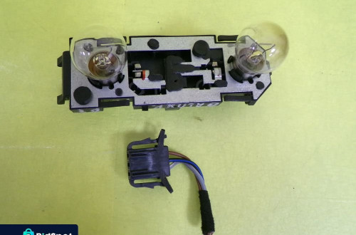 WKŁAD LAMPY PRAWY TYŁ FORD GALAXY MK1 KLAPA NR284
