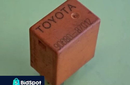 PRZEKAŹNIK TOYOTA AVENSIS, COROLLA 90080-87012 NR888