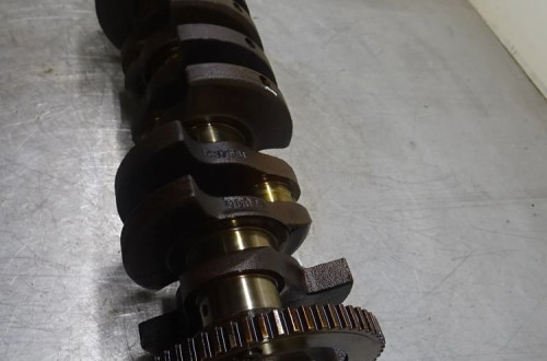 BMW E60 M54B22 WAŁ KORBOWY