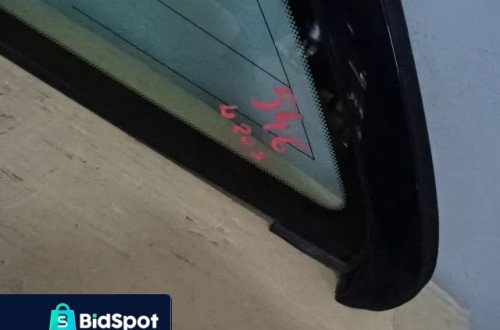 SZYBA KAROSERYJNA LEWY TYŁ MERCEDES W203 KOMBI NR546