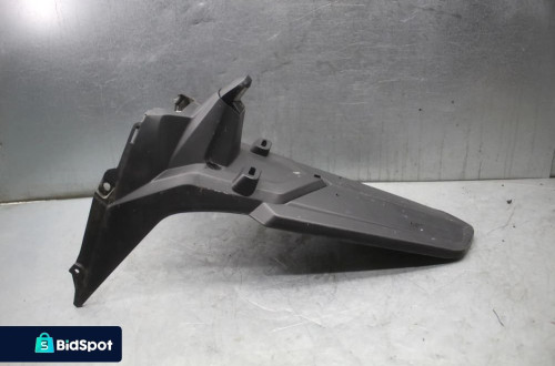Sym Jet 4 50 2T 13r Błotnik tył tylny mocowanie tablicy