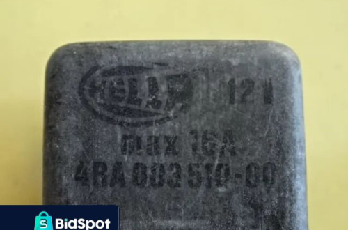 PRZEKAŹNIK VW / AUDI 80 311963141B NR737