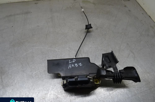 AUDI A4 B7 SEDAN 04-08 1.9TDI ZAMEK DRZWI PRAWY LEWY TYŁ