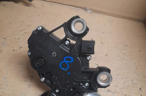 SILNICZEK WYCIERACZKI TYŁ CITROEN C4 PICASSO nr 0390201840