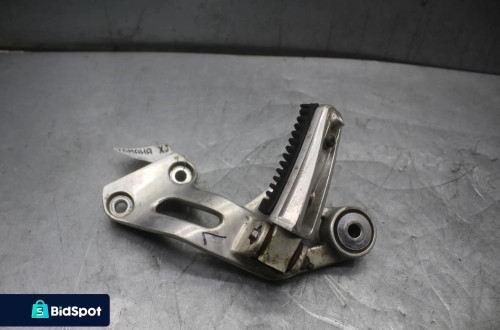 Yamaha XJ 900 Diversion Set podnóżek pasażera lewy