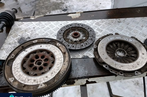 bmw x3 e83 e91 e91 e82 2.0d 177k sprzeglo kolo dwumasowe dwumas tarcza sprzegla 7577479
