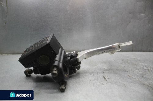 Honda CBR 600 F1 Pompka hamulcowa dźwignia klamka