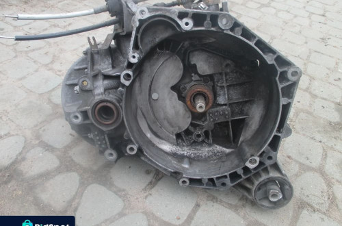 Skrzynia biegów OPEL 1,9CDTI M32