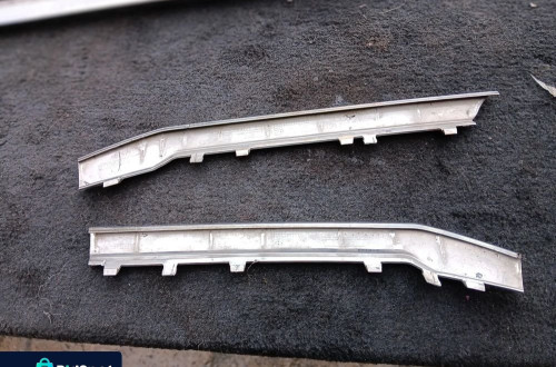audi a8 d4 listwa chromowa atrapy grilla przod 4h0853651