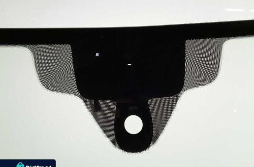 SZYBA CZOŁOWA AUDI A1 2018- SENSOR ASYSTENT