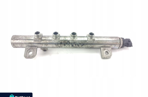 LISTWA WTRYSKOWA VECTRA C SIGNUM 1.9 CDTI Z19DTH 55197372