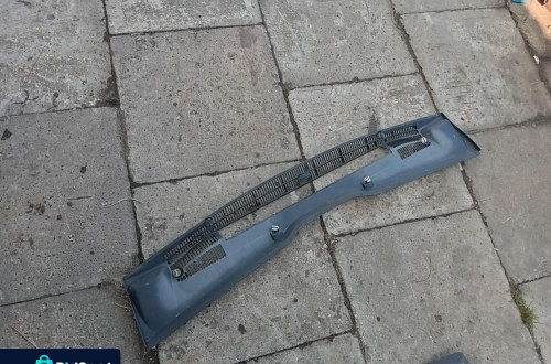 bmw x5 e53 oslona potszybia filtra 8409048