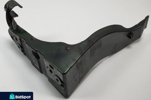 WSPORNIK BŁOTNIKA PRAWY AUDI A4 B6 8E0821138B