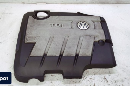 OSŁONA POKRYWA SILNIKA VW GOLF PASSAT 03L103925