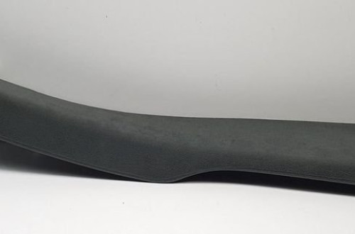 PLASTIK OSŁONA SŁUPKA B LEWA VOLVO 960 1349819
