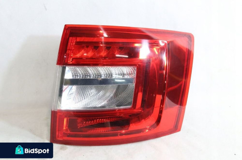 Lampa tyl na blotnik Led Europa Skoda Octavia III 3 5e 5e9 Lift 2017- kombi