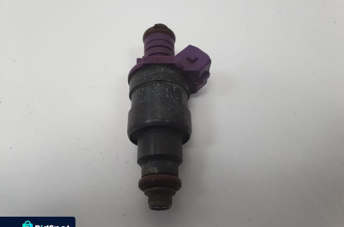 Volvo V40 S40 1.8 16V WTRYSKIWACZ wtrysk 9125118