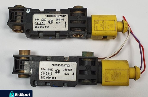 SENSOR UDERZENIOWY AUDI A4 B6 8E0959651 8B0973702