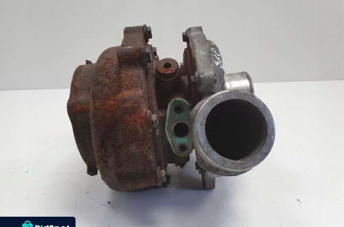 Volvo S60 I V70 II 2.4 D5 TURBOSPRĘŻARKA turbo 30757080