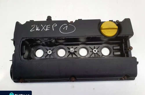 Opel Astra III H 1.6 16V POKRYWA ZAWORÓW 55556284 Z16XEP