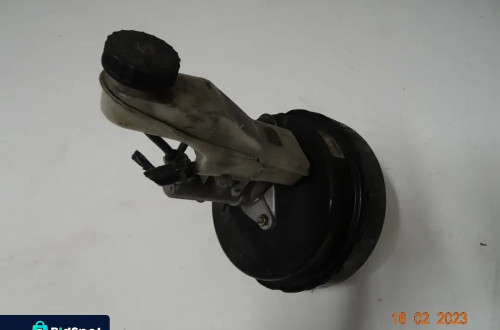 SERWO TOYOTA 0204024454