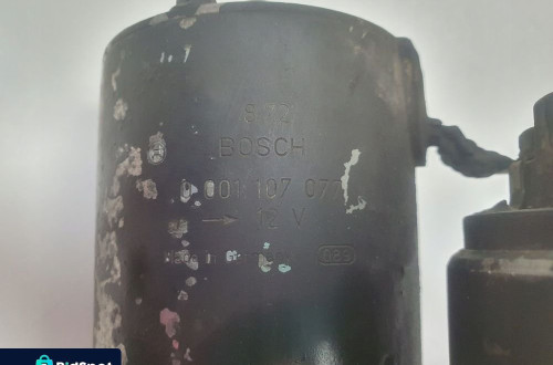 Opel Vectra B 1.8 16V ROZRUSZNIK 0001107077 bosch