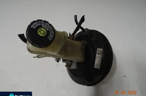 SERWO TOYOTA COROLLA  E12