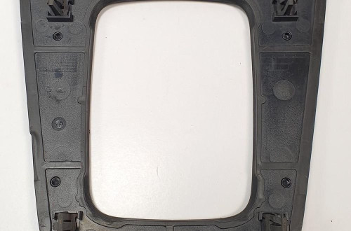 RAMKA OSŁONA LEWARKA BIEGÓW AUDI A4 B6 8E0864261F
