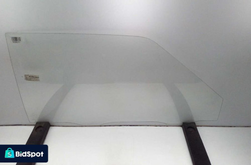 Szyba boczna prawa przednia DAIHATSU CUORE L200 1990-1994
