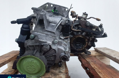 VW Bora 1.6 16V SKRZYNIA BIEGÓW DUU manualna MANUAL